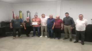 Moção de Aplauso Moção de Aplauso