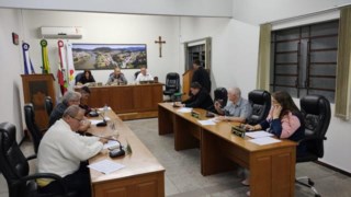 Câmara aprova projeto que disciplina piso salarial do magistério em Ascurra
 Câmara aprova projeto que disciplina piso salarial do magistério em Ascurra