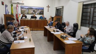 Projeto de Lei para delimitação das faixas marginais de cursos d'água na Câmara de Ascurra